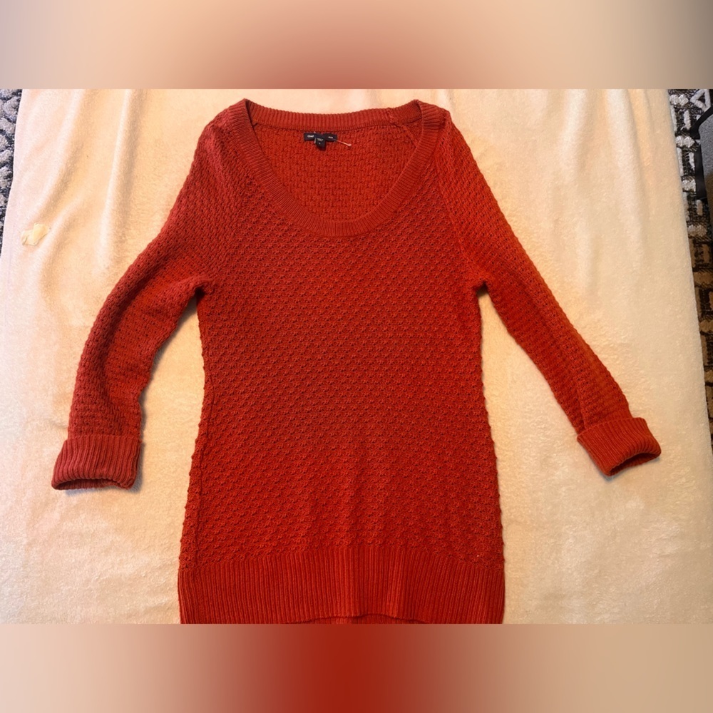 GAP Women's Vibrant Orange Scoop Neck Sweater